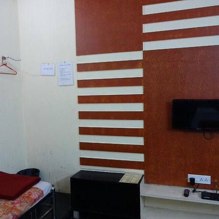 כלכותה Central Guest House מראה חיצוני תמונה