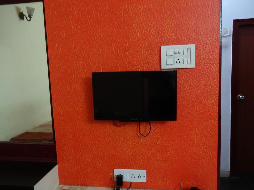 כלכותה Central Guest House מראה חיצוני תמונה